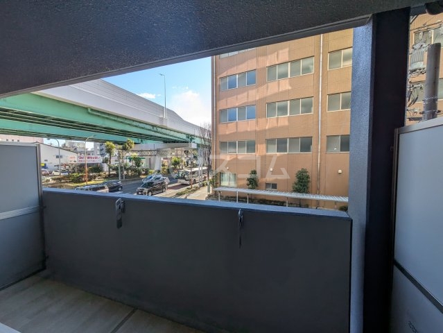 17/30 バルコニー