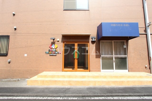 16/26 エントランス