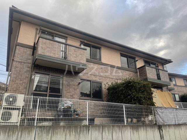 2/3 エントランス