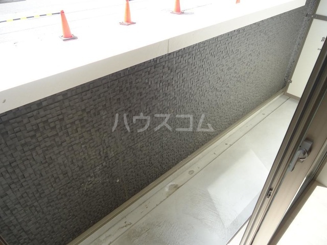 19/27 バルコニー