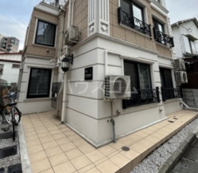 2/11 エントランス