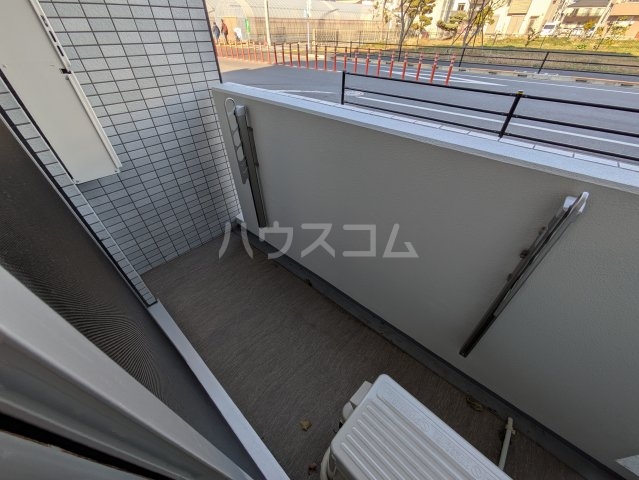 18/26 バルコニー