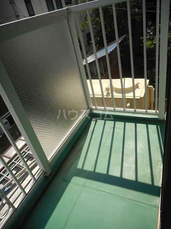 13/22 バルコニー