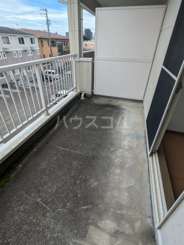 15/23 バルコニー