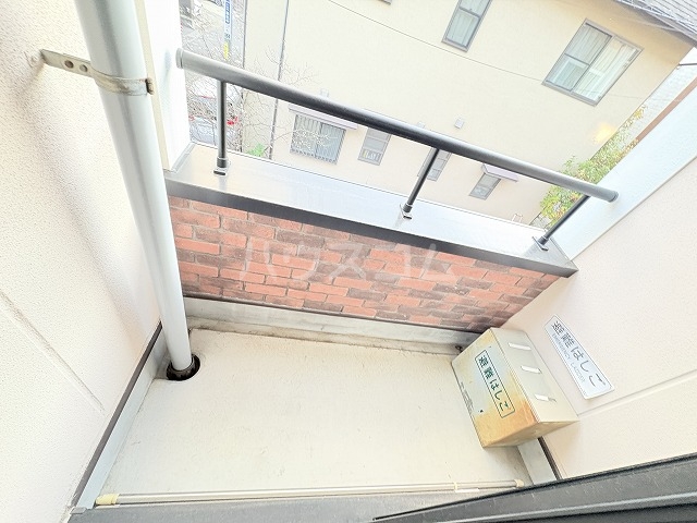 23/30 バルコニー