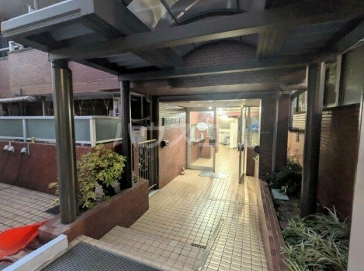 2/12 エントランス