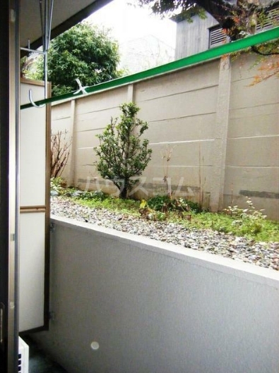 15/26 バルコニー