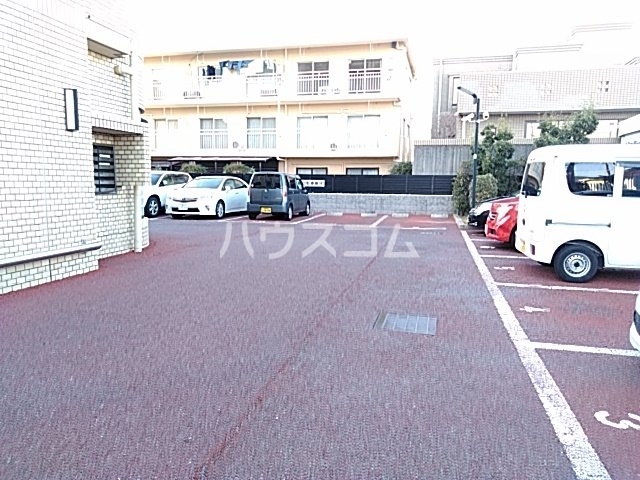 22/29 駐車場