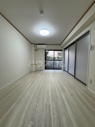 4/15 リビング/ダイニング