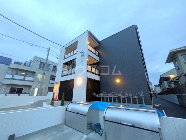 2/30 外観