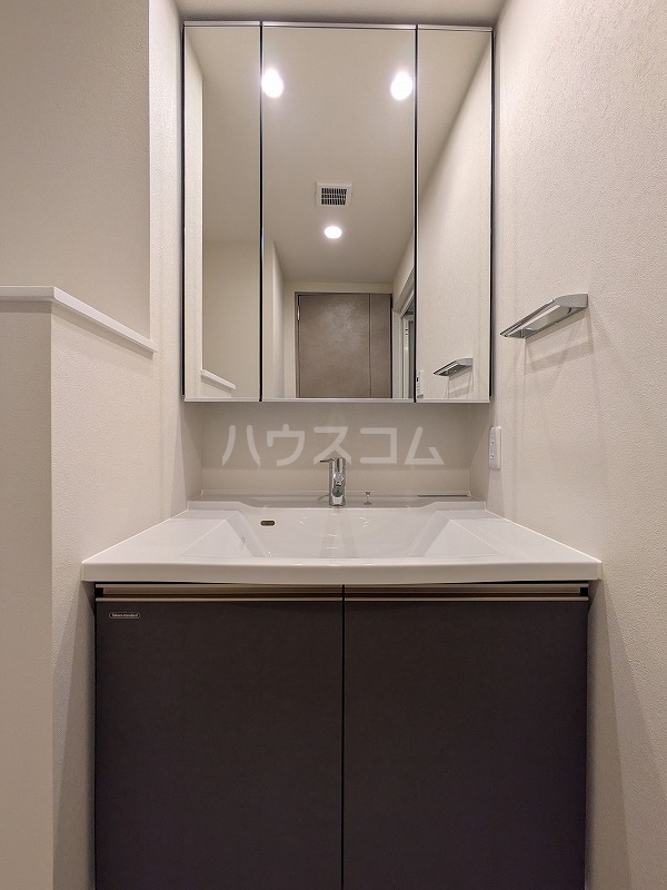 15/30 洗面