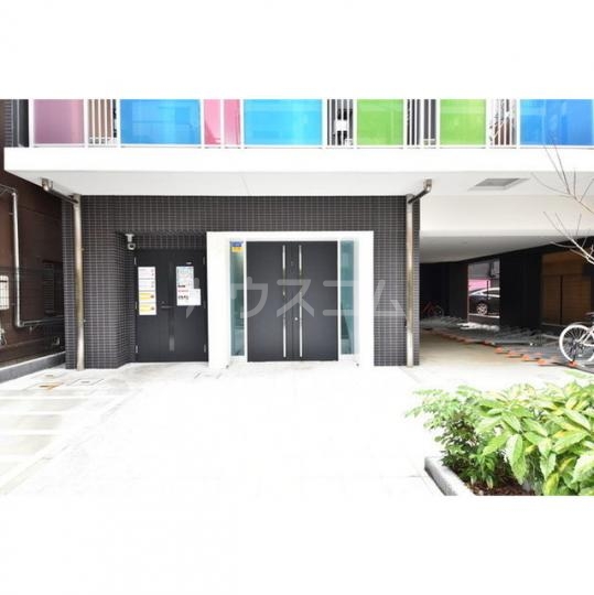 20/24 エントランス