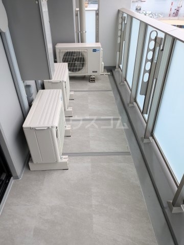 20/30 バルコニー