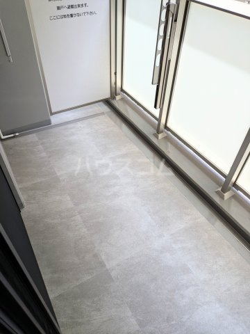 18/30 バルコニー