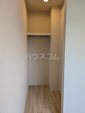 13/30 収納