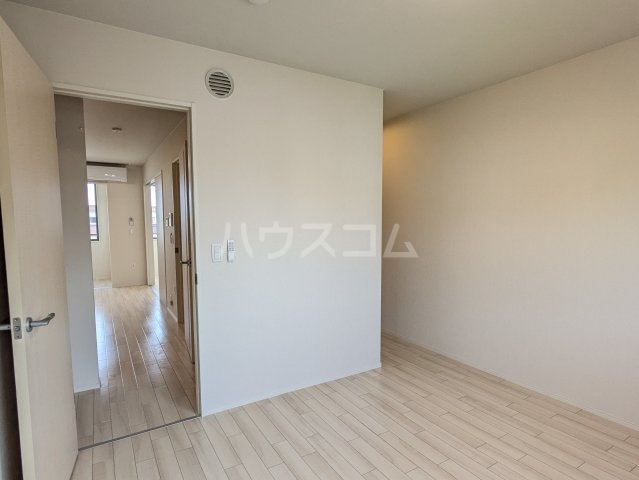 8/30 寝室