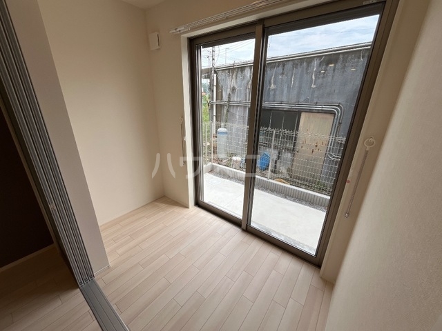 20/30 バルコニー