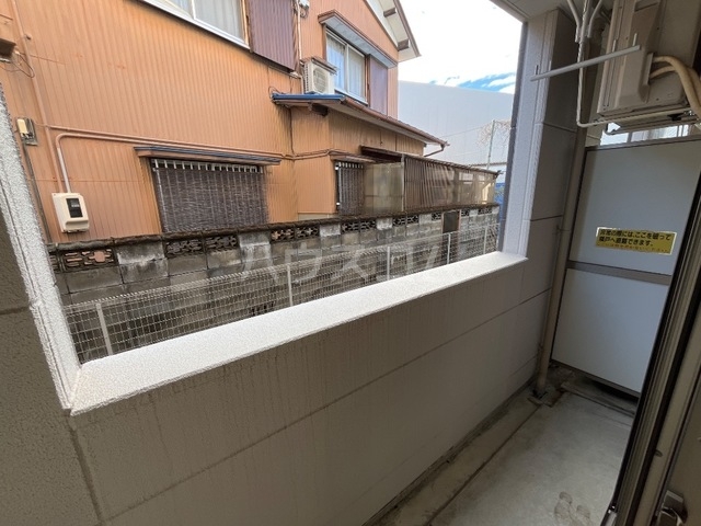 16/28 バルコニー