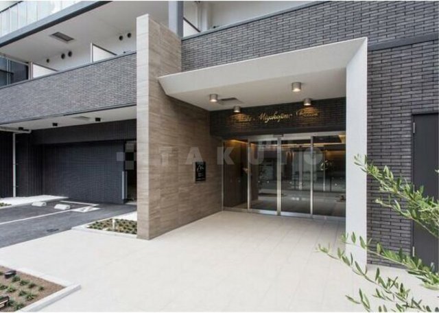 2/12 エントランス