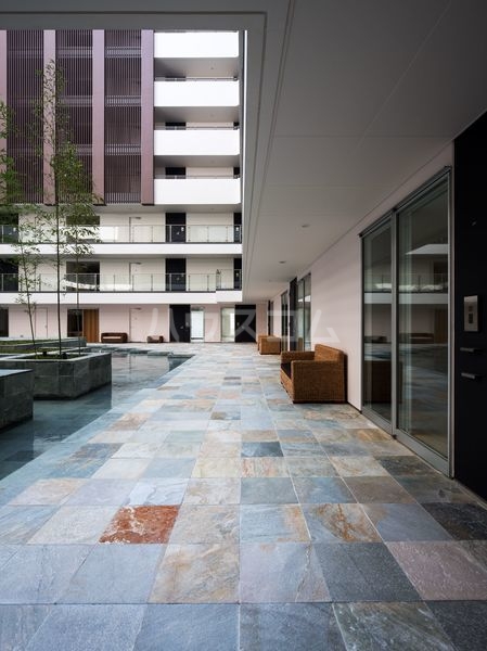 14/23 エントランス