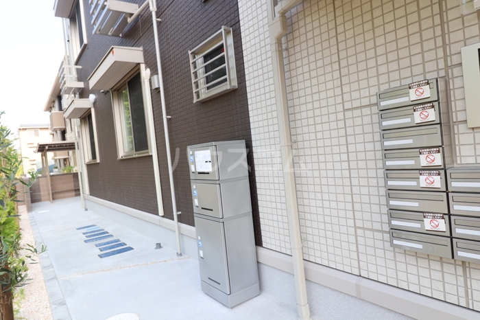 17/20 エントランス