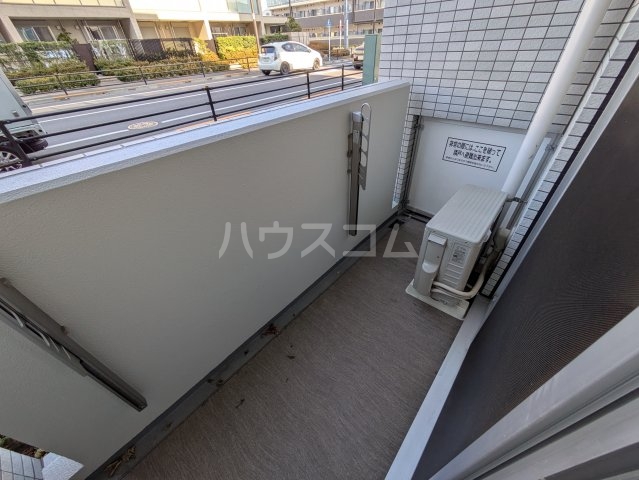 18/28 バルコニー