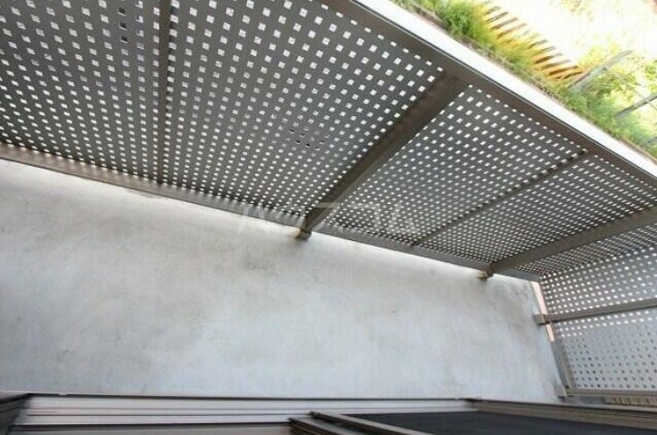 15/18 バルコニー