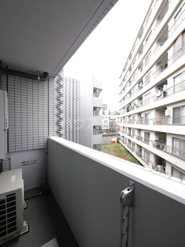 15/22 バルコニー