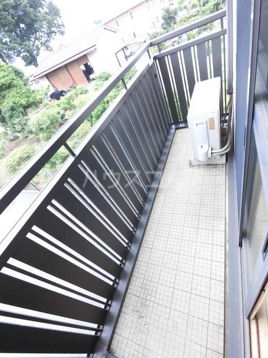 13/22 バルコニー