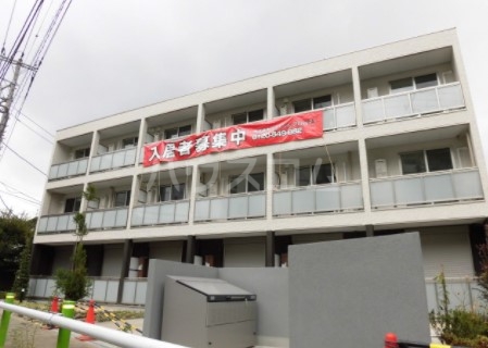 15/15 エントランス