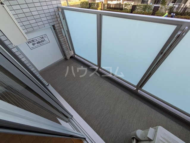 17/27 バルコニー