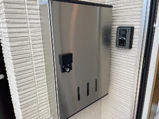 21/27 エントランス