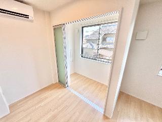 18/27 バルコニー