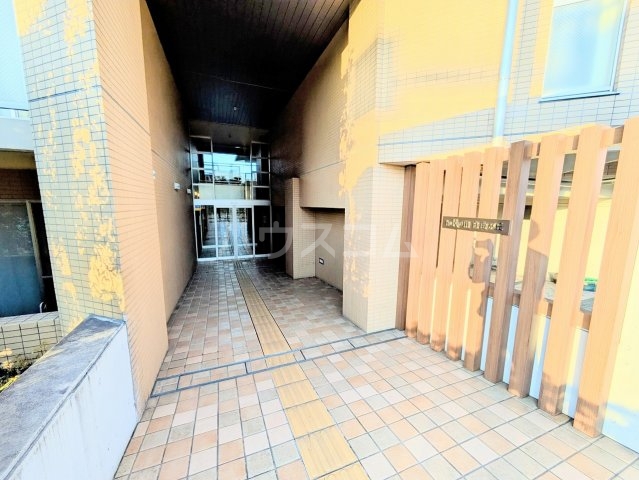 3/11 エントランス