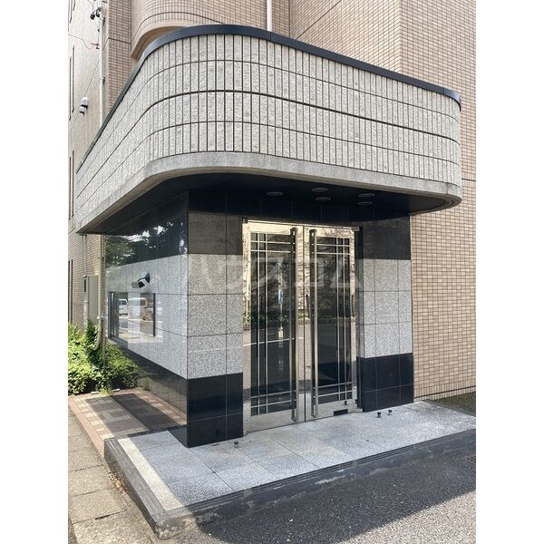 2/6 エントランス