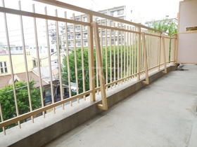 17/26 バルコニー