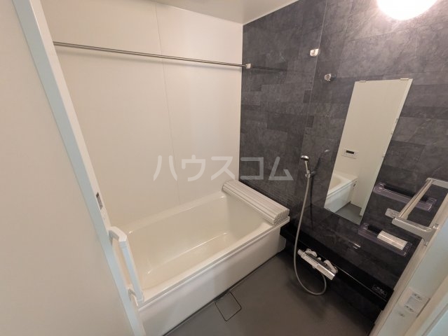 15/30 浴室