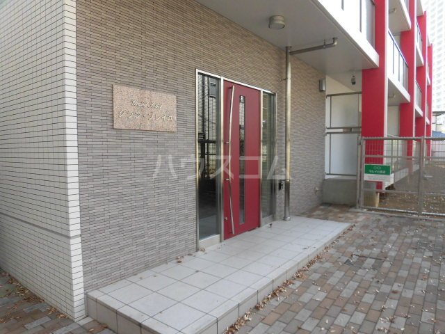 4/5 エントランス