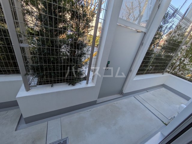 13/20 バルコニー