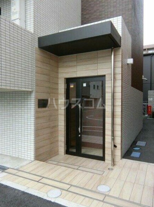 15/25 エントランス