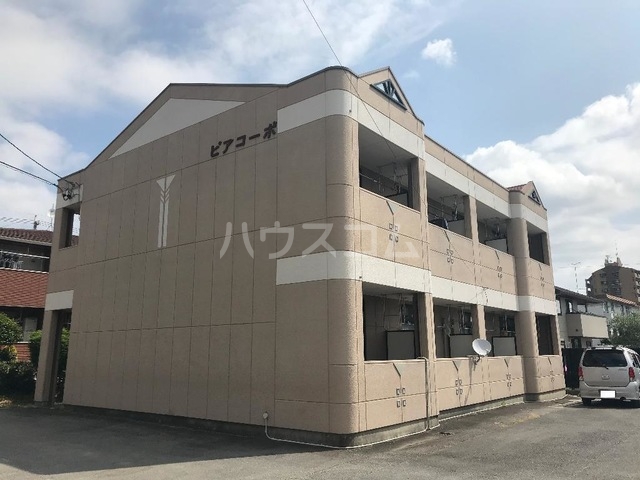 23/30 エントランス