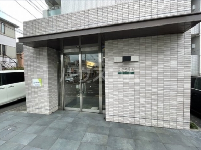 2/4 エントランス