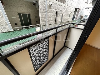 15/23 バルコニー