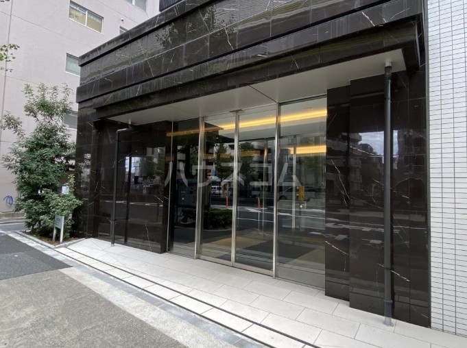 15/25 エントランス