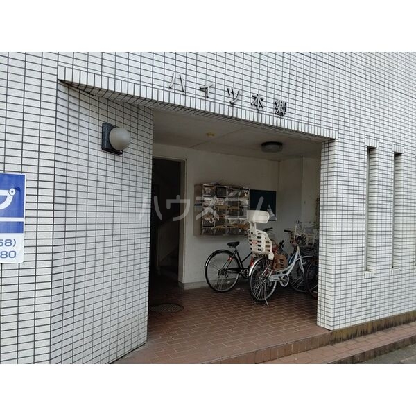 1/10 エントランス