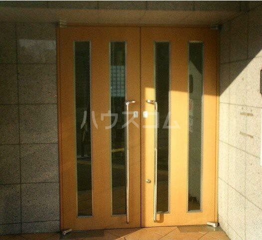 14/21 エントランス