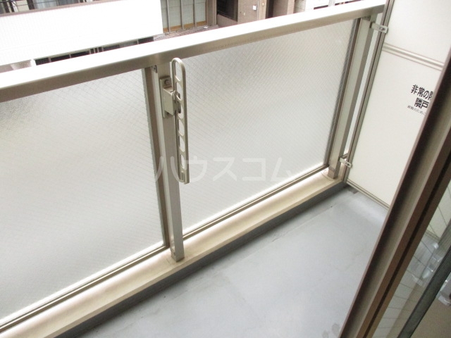 25/30 バルコニー