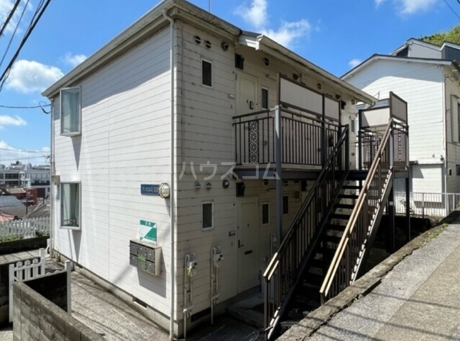 15/18 エントランス