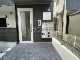 16/22 エントランス