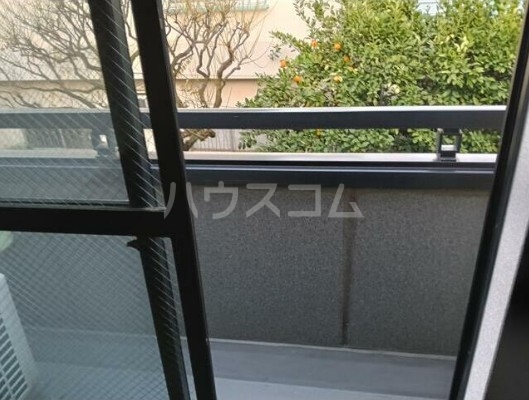 15/28 バルコニー